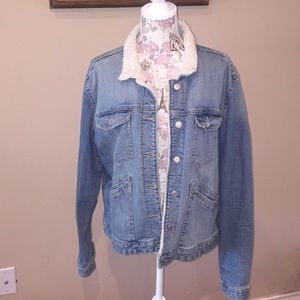NWOT light Denim jacket
